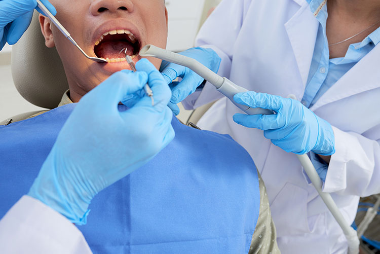 The Undeniable Connection: Cavities, Halitosis, and the Power of Oral Hygiene
